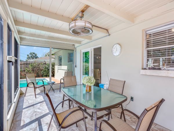 Charming 3 Bedroom Vacation Rental with Private Pool