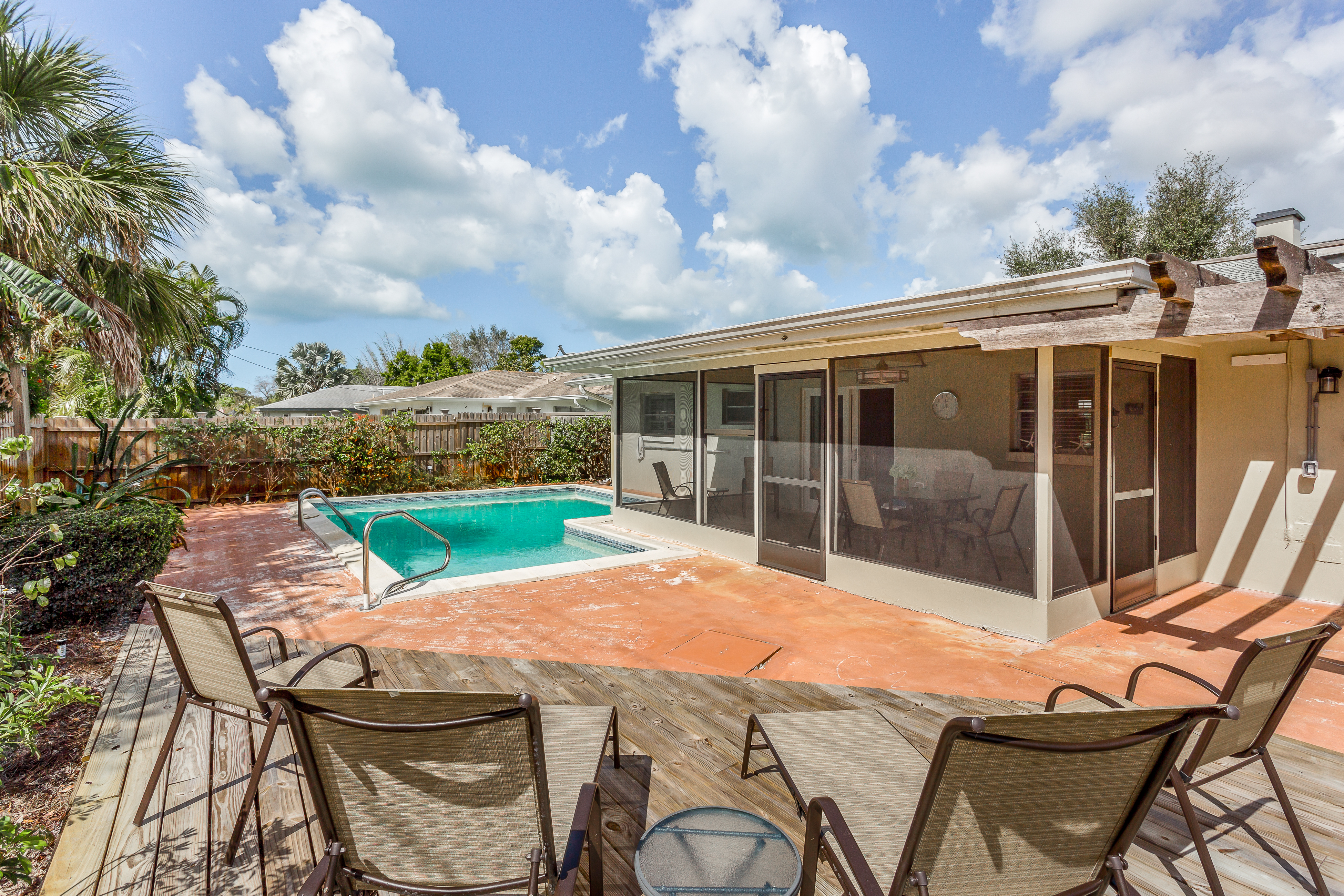 Charming 3 Bedroom Vacation Rental with Private Pool