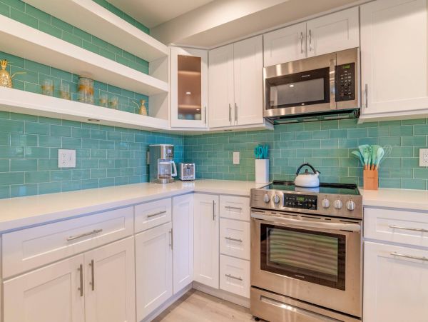 A True Maui Vacation Accommodation Tropical Setting