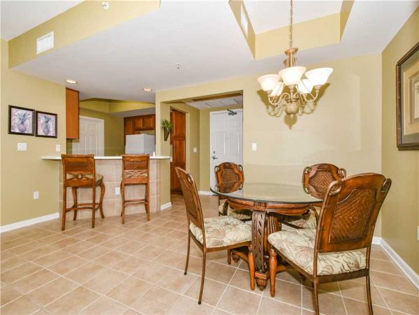 Heart of Destin condo with a  full gulf view