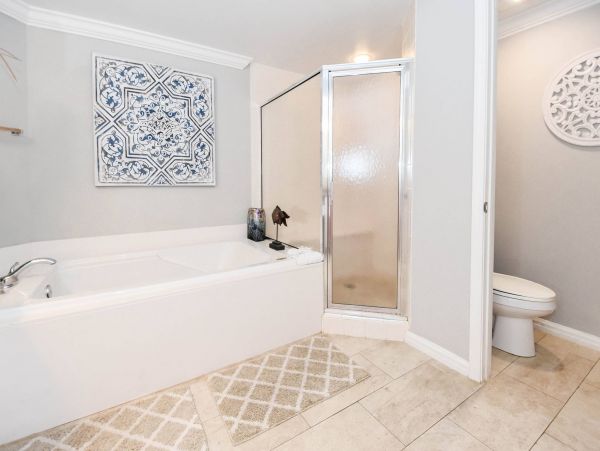 Destin Luxury Vacation Condo Stylish Views Pool