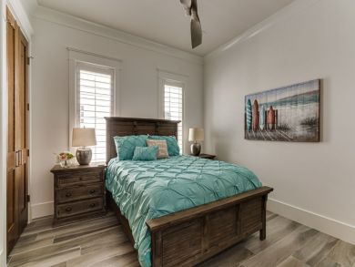 Eight Bedrooms Gulf View Home in Miramar Beach Sleeps 24 Eight Bedrooms Gulf View Home in Miramar Beach Sleeps 24