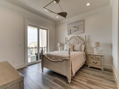 Eight Bedrooms Gulf View Home in Miramar Beach Sleeps 24 Eight Bedrooms Gulf View Home in Miramar Beach Sleeps 24