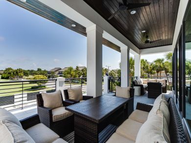 Eight Bedrooms Gulf View Home in Miramar Beach Sleeps 24 Eight Bedrooms Gulf View Home in Miramar Beach Sleeps 24