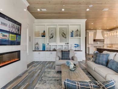 Eight Bedrooms Gulf View Home in Miramar Beach Sleeps 24 Eight Bedrooms Gulf View Home in Miramar Beach Sleeps 24