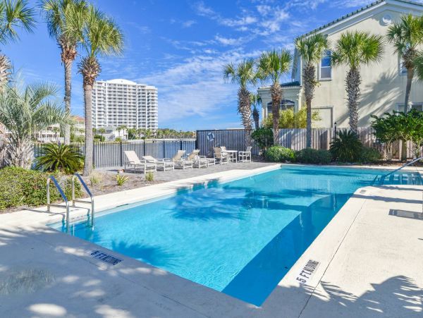 Destin Luxury Six Bedroom Vacation Pool Home