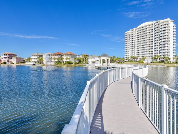 Destin Luxury Six Bedroom Vacation Pool Home