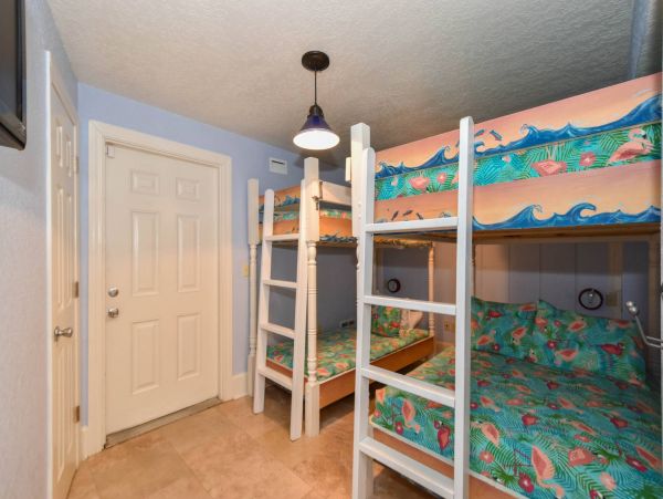 Destin Luxury Six Bedroom Vacation Pool Home