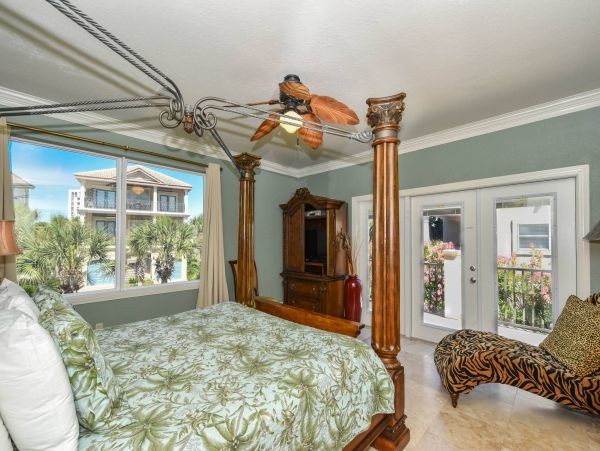 Destin Luxury Six Bedroom Vacation Pool Home