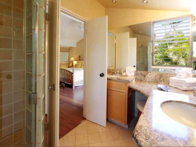 Luxury Beachfront Three Bedroom Vacation Condo in Wailea