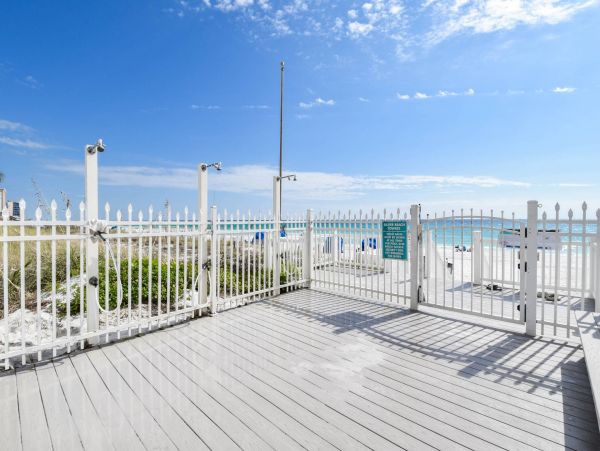 Three Bedroom Beachfront Condo Great Amenities Destin