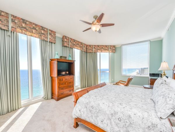 Full Oceanfront Penthouse