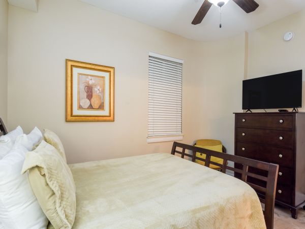 Luxury Beachfront Retreat with Sweeping Gulf Views in Okaloosa Island