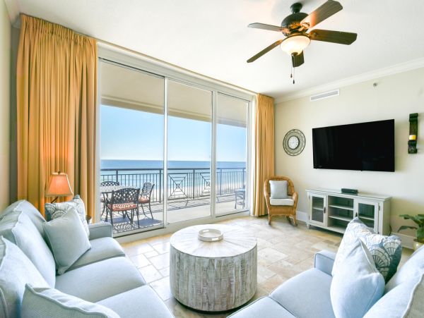 Luxury Beachfront Retreat with Sweeping Gulf Views in Okaloosa Island