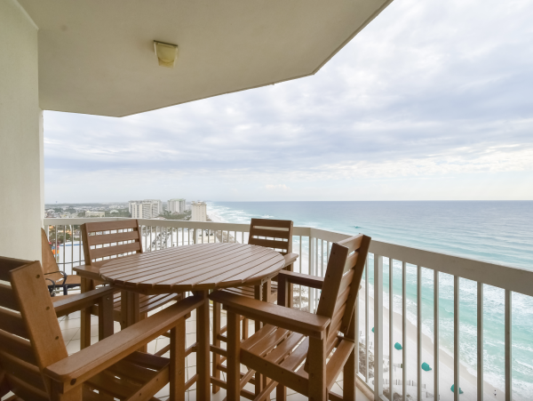 Four Bedroom Destin Beachfront Residence WOW