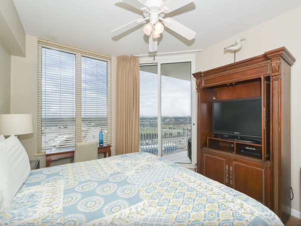 Four Bedroom Destin Beachfront Residence WOW