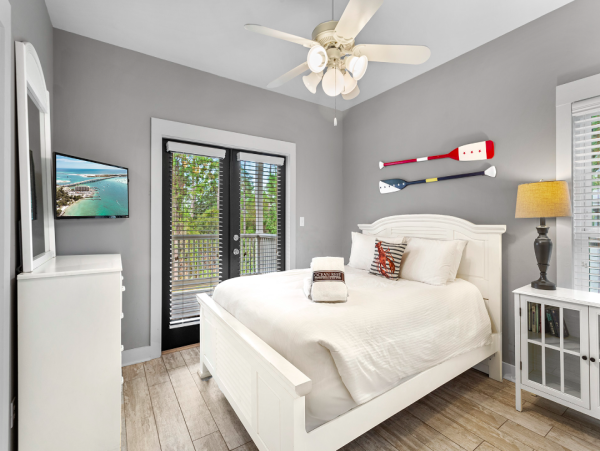 Charming Grayton Beach Chalet with Gulf Views and Coastal Comfort