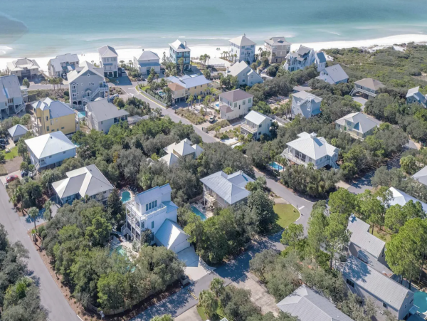 This luxury Vacation Home Sleeps 14 Pure luxury at Grayton Beach