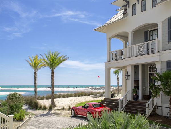 Santa Rosa Beach Vacation Home Three Bedroom Short Walk to Beach