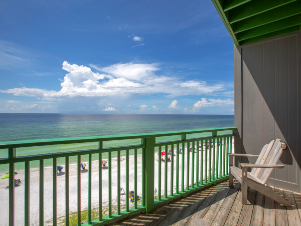 Lovely 2 Bedroom Condo with Amazing Views