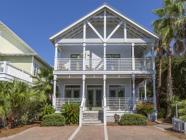 Just Steps to Beach Santa Rosa Vacation Home Private Pool