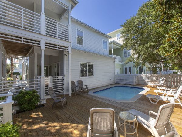 Just Steps to Beach Santa Rosa Vacation Home Private Pool