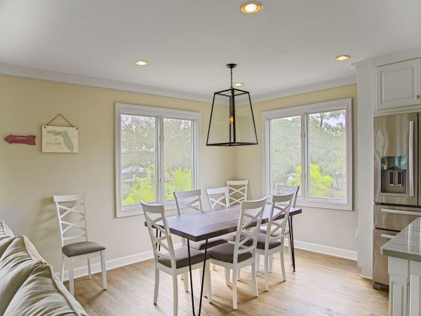 Three Bedroom Home in Seagrove Beach Sleeps 14