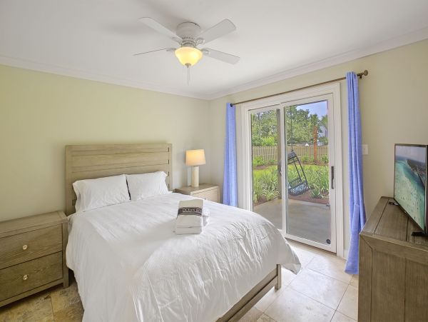 Three Bedroom Home in Seagrove Beach Sleeps 14