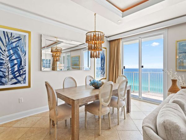 Luxurious Penthouse Vacation Rental in Miramar Beach