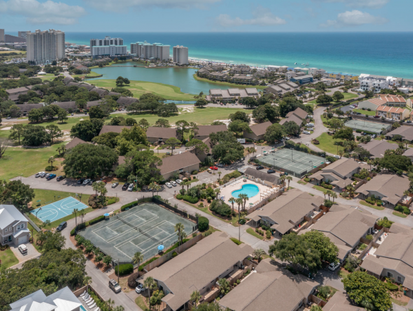 Gulf View Three Bedroom Vacation Condo in Miramar Beach