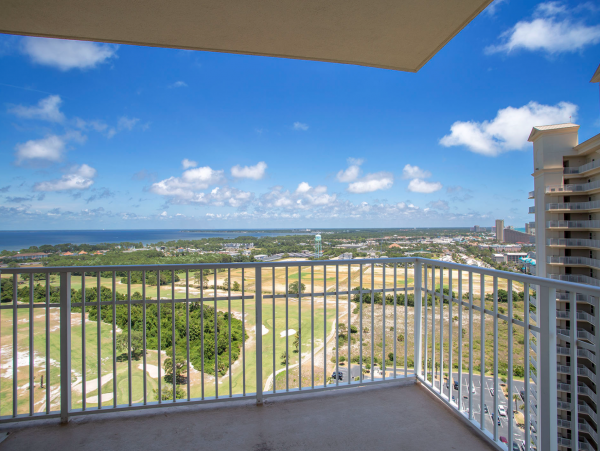 Gulf View Three Bedroom Vacation Condo in Miramar Beach