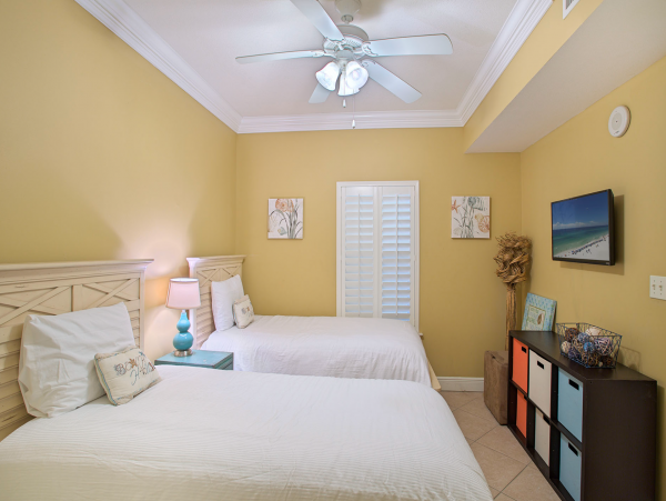Gulf View Three Bedroom Vacation Condo in Miramar Beach