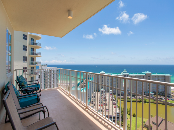 Gulf View Three Bedroom Vacation Condo in Miramar Beach