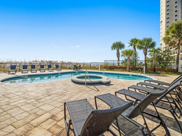 Miramar Beach Vacation Penthouse Sleeps 16 Guests With Pool