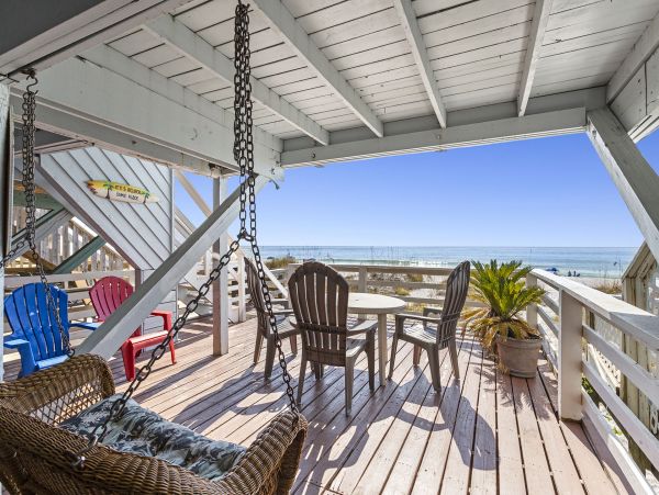 Beachfront Four Bedroom Condo with Great Views Sleeps 14
