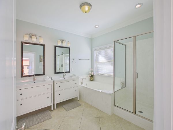 Beautiful Pool Home in Miramar Beach Only One Block to Beach