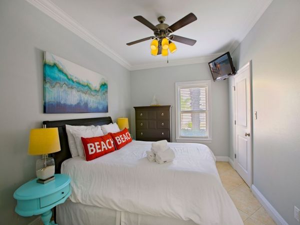 Beautiful Pool Home in Miramar Beach Only One Block to Beach