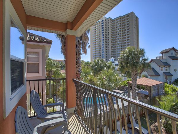 Miramar Vacation Home With Private Pool Short Walk To Beach