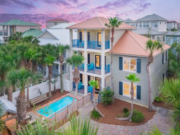 Miramar Beach Luxury 6 Bedroom Vacation Home