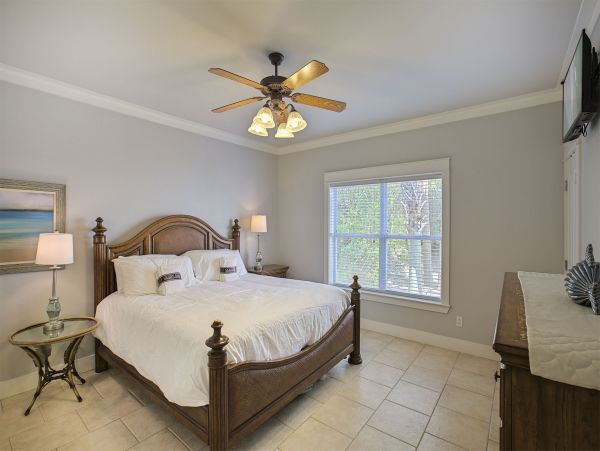Miramar Beach Luxury 6 Bedroom Vacation Home