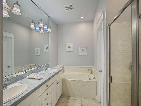 Miramar Beach Luxury 6 Bedroom Vacation Home