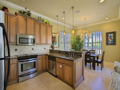 DESTIN RESORT STYLE HOME 3 BEDROOM 3 BATHROOM HOME SLEEPS 8