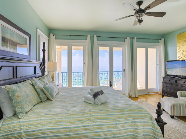 Beachfront Delight! New Rental Just In!