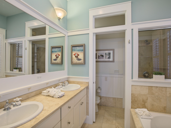 Beachfront Delight! New Rental Just In!