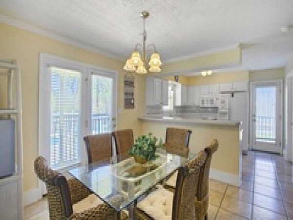 Two Bedroom Beach Cottage with Private Pool