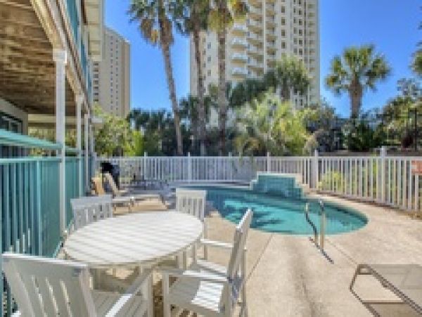 Two Bedroom Beach Cottage with Private Pool