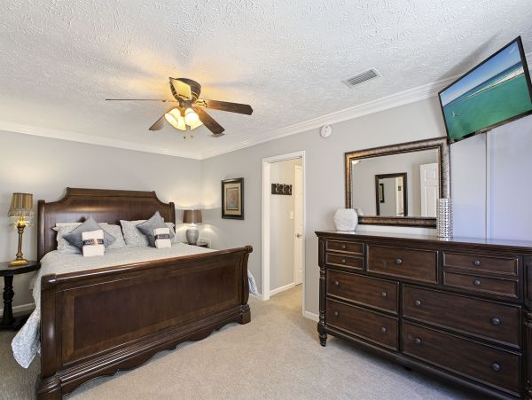 Two stories Oceanfront Condominium Sleeps 10