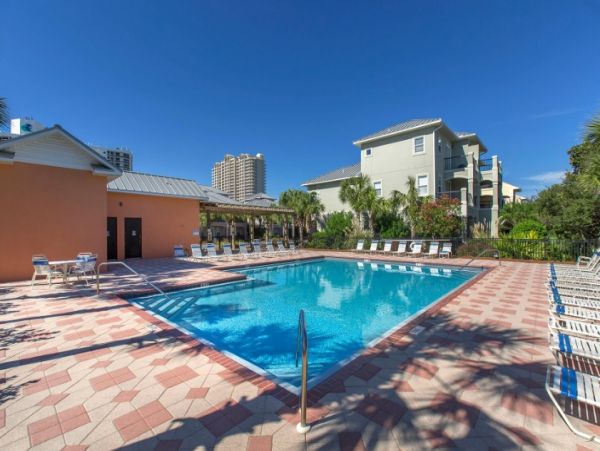 Miramar Beach 4 Bedroom Home Sleeps 16 Communal Pool
