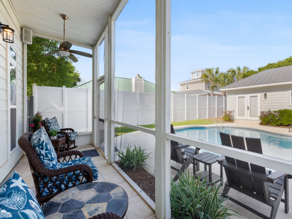 Destin Home Main House + Guest House Sleeps 16 Guests Total