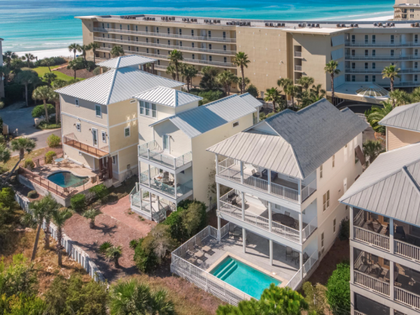 Gracious Vacation Home in the Heart of Miramar Beach